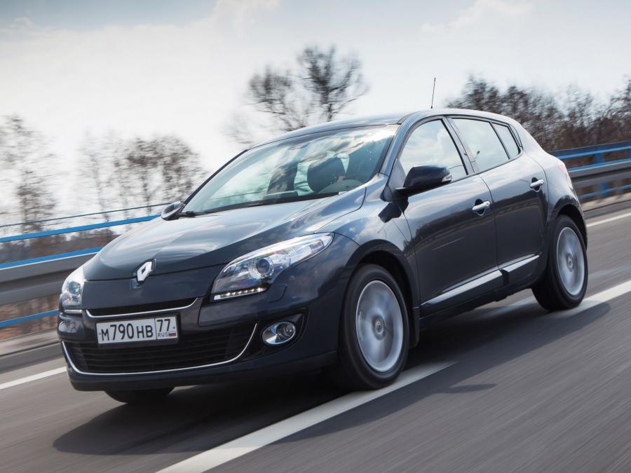  Renault Megane 2012 года  (фото 10 из 24)